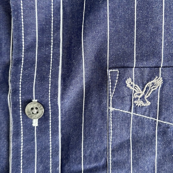 American eagle men’s button down shirt - Picture 3 of 6